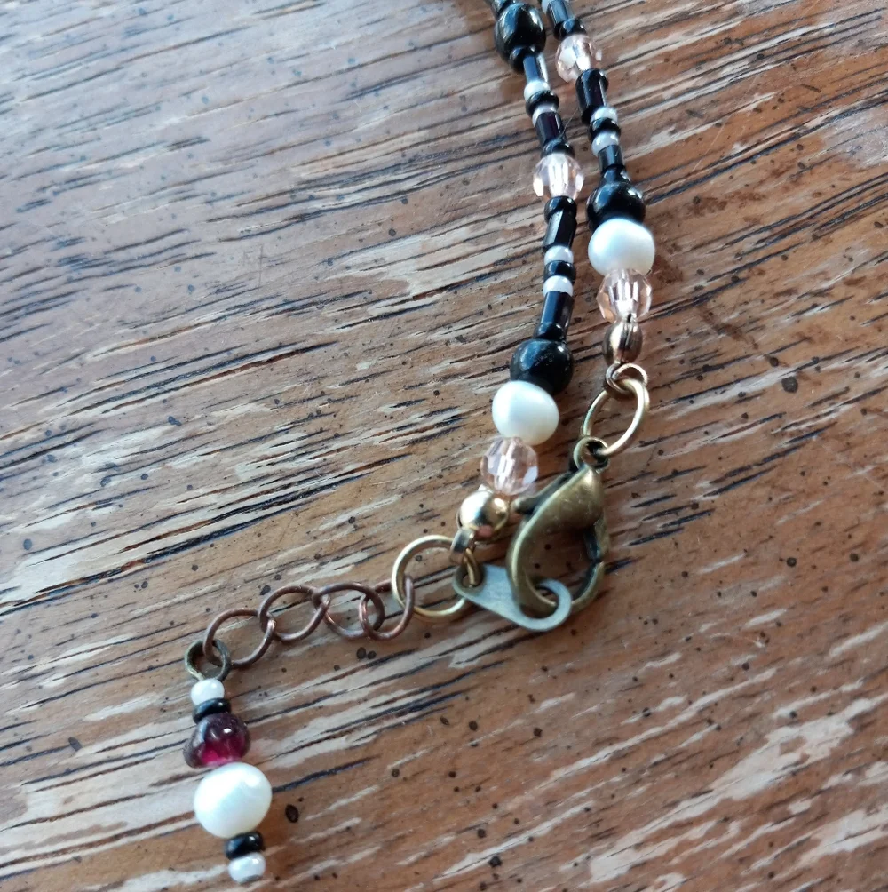 Handmade Crystal Beaded Necklace!!! - Picture 7 of 9